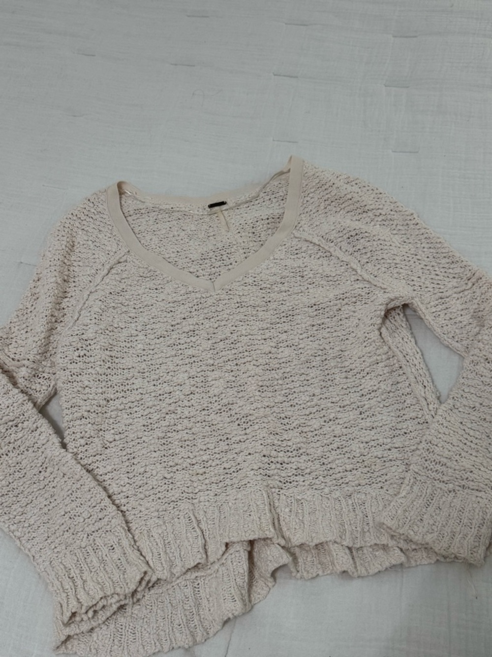 Free People Cream V-Neck Textured Knit Sweater
